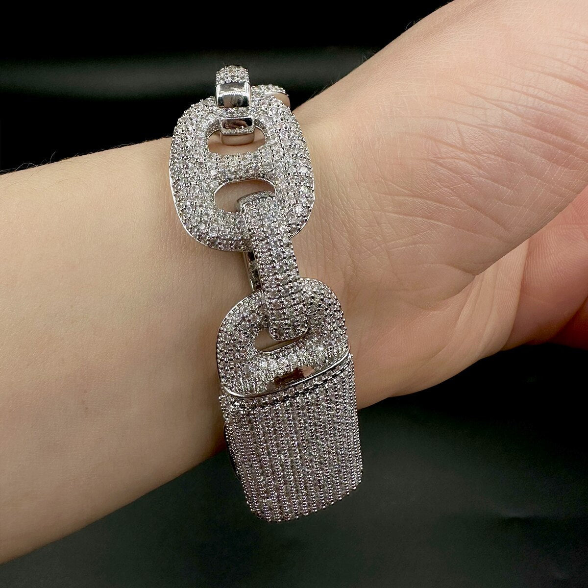 Iced Out Number 8 Cuban Link Bracelet Drip lordss
