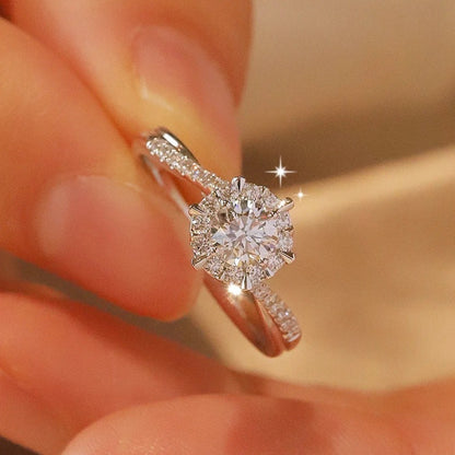 Elegant 1ct Moissnite Diamond Ring