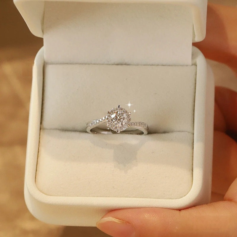 Elegant 1ct Moissnite Diamond Ring